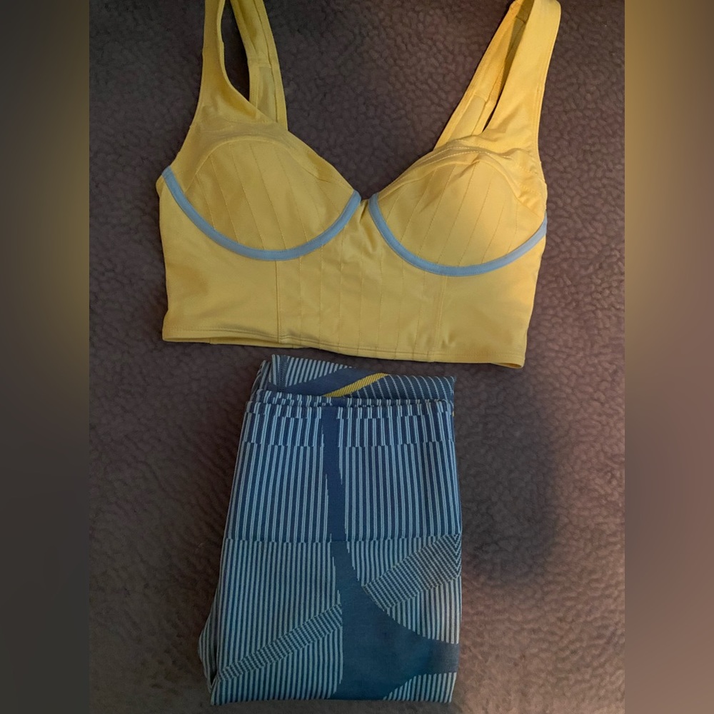 Leggings and sport bra set